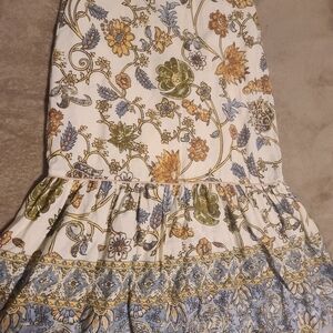 House of Harlow 1960 Cream and Gold Patterned Skirt